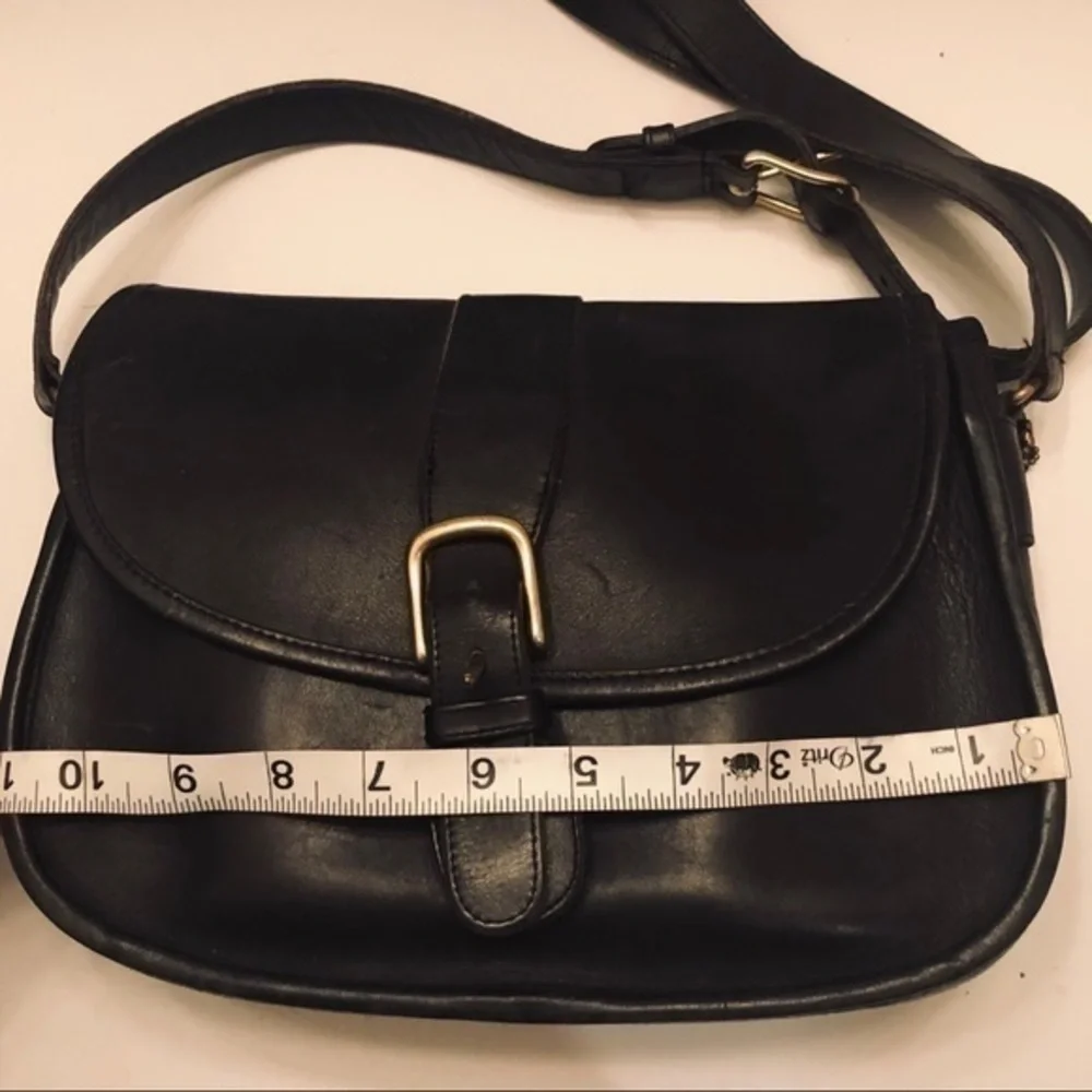 Coach vintage black leather Chelsea saddle bag